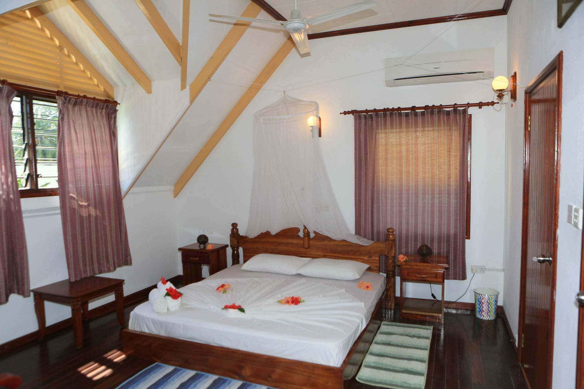 Chalet D Anse Reunion La Digue Zewnętrze zdjęcie